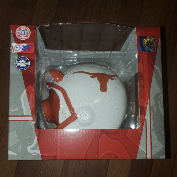 COPY - University of Texas ceramic bank - Picture 1 of 1